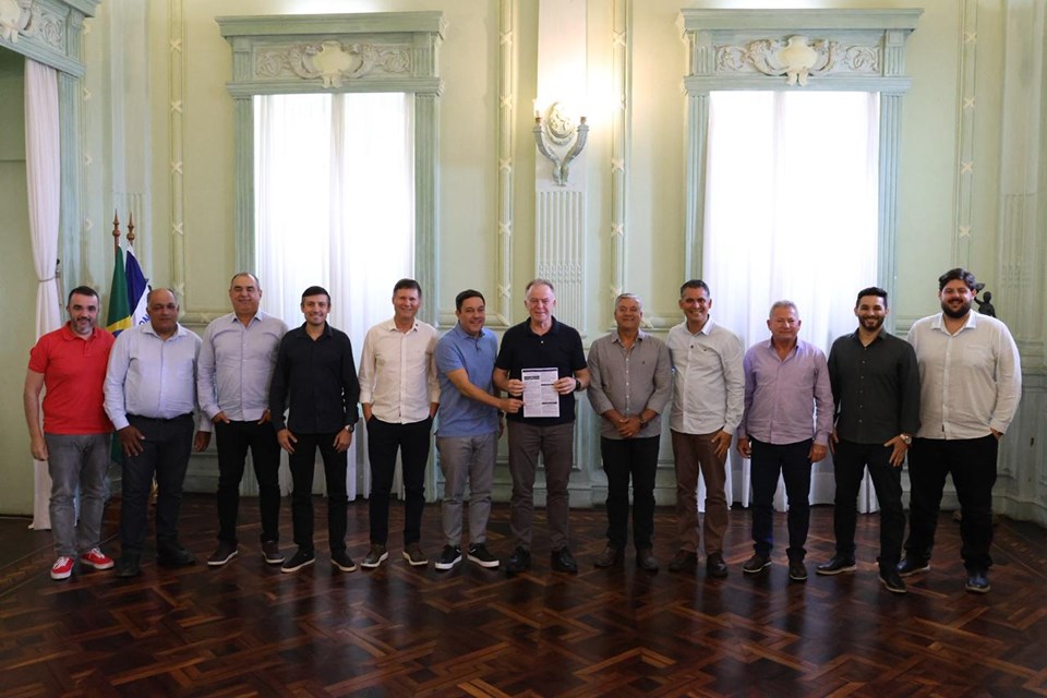 Projeto de construção do Centro Estadual de Educação Técnica em Iúna Espírito Santo