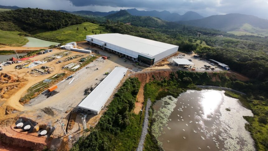 Fachada da empresa MedLevensohn na Serra.