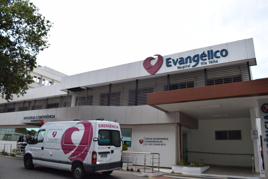 Mutirão de emprego na saúde realizado pela Aebes em Vila Velha