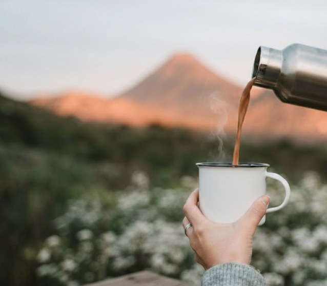 Café Especial no Caparaó servido em pousada de montanha.