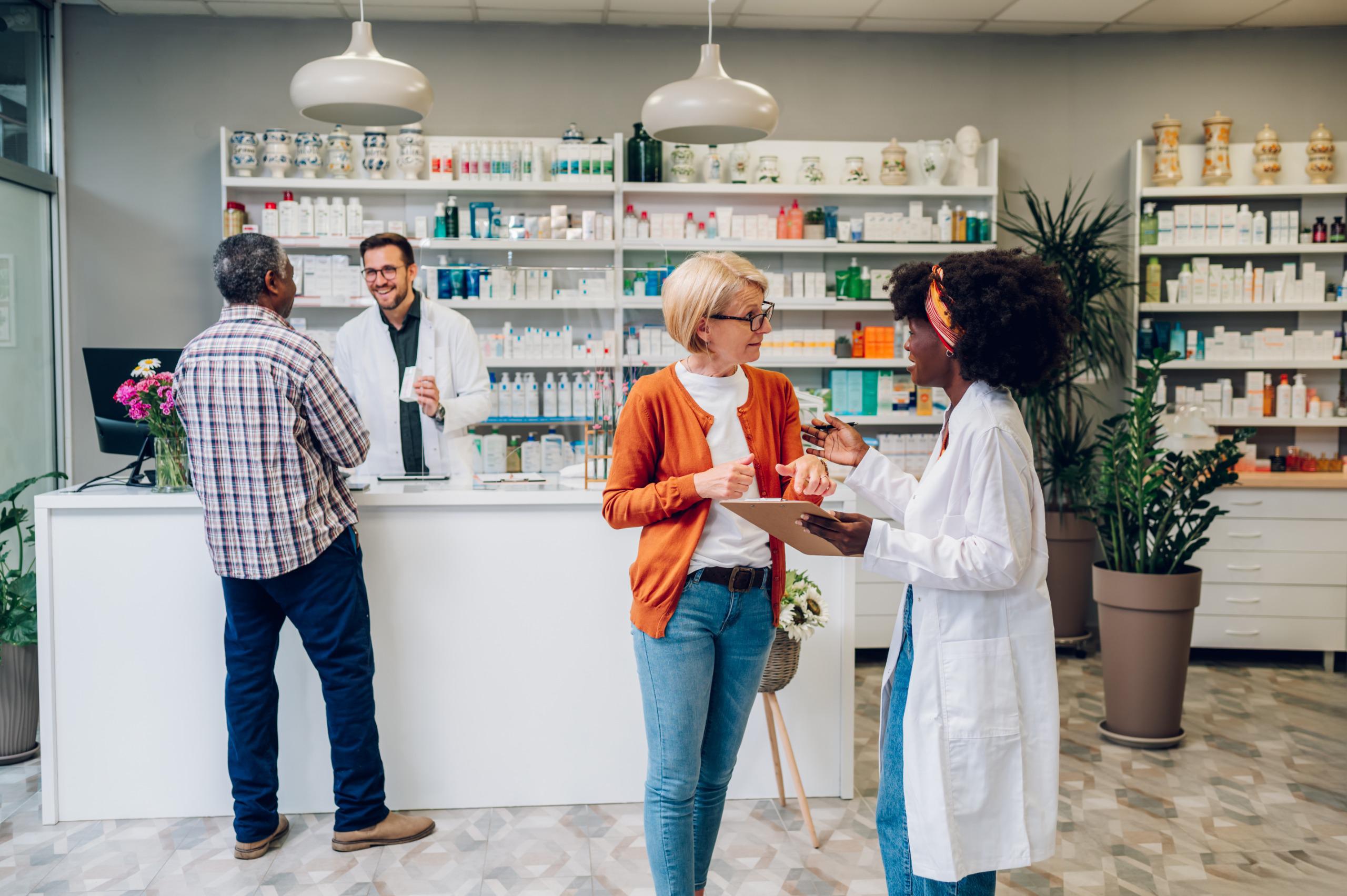 crescimento do comercio no espirito santo com destaque para farmacias e varejo