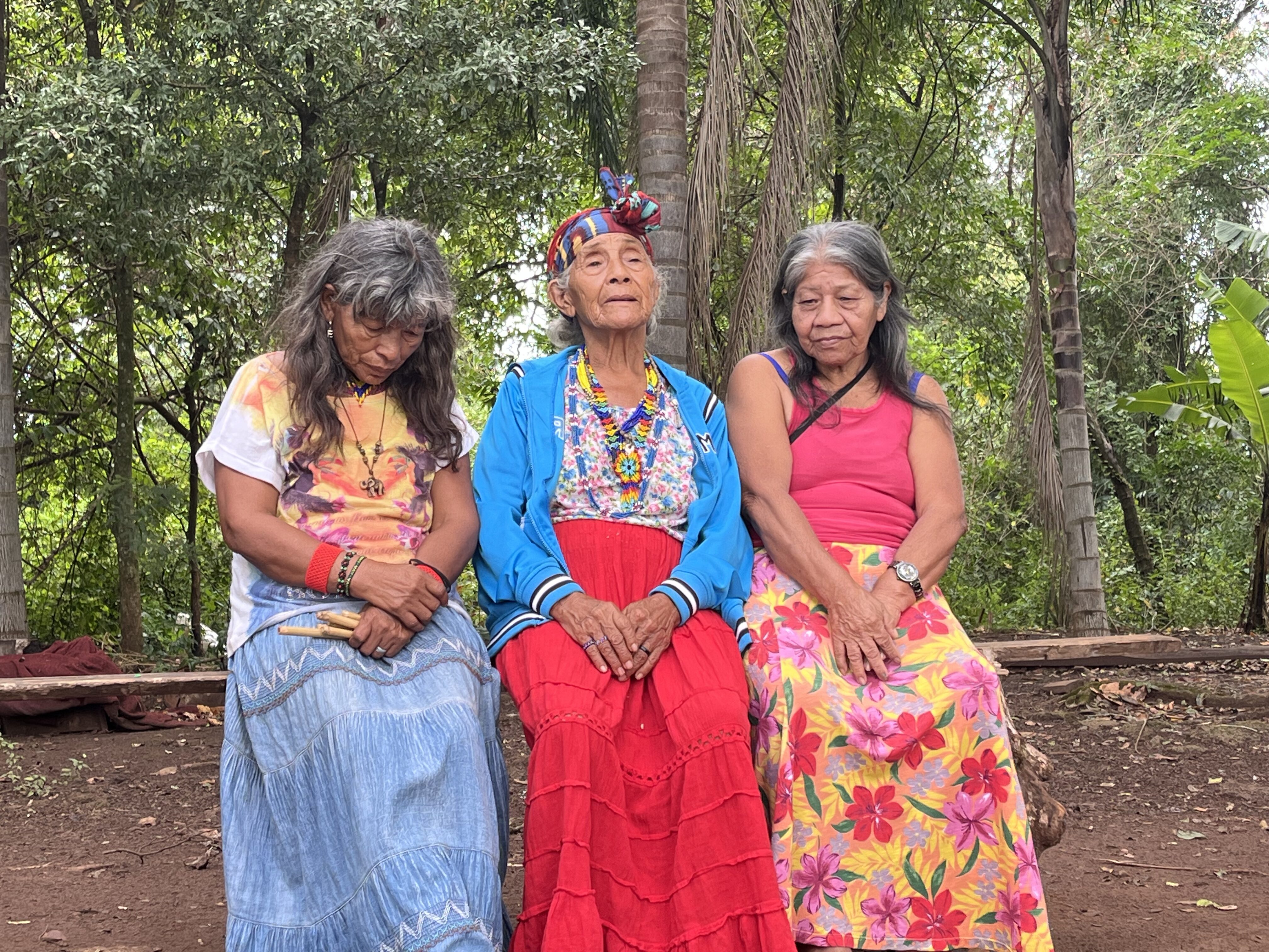 Cena do filme Tatatxi Ywarete sobre líder espiritual Guarani no Espírito Santo