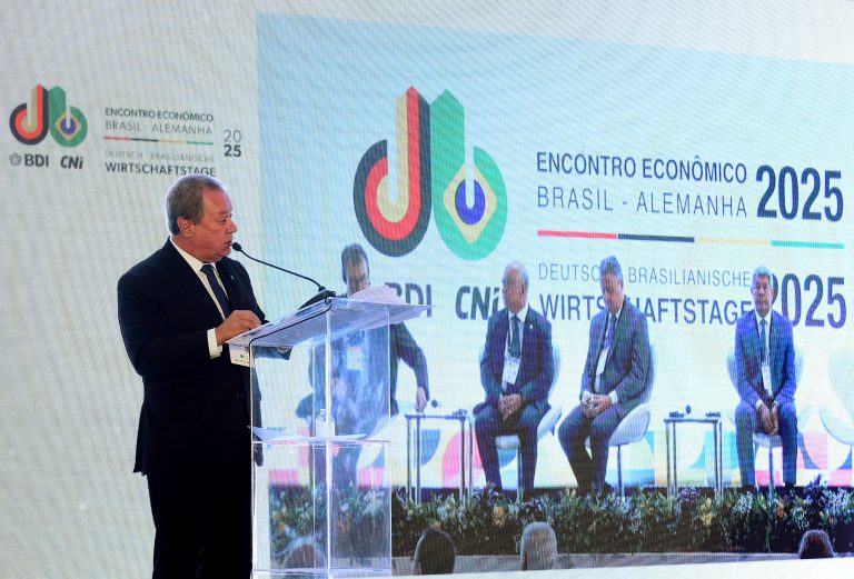 Presidente da FINDES e comitiva industrial brasileira na Alemanha.