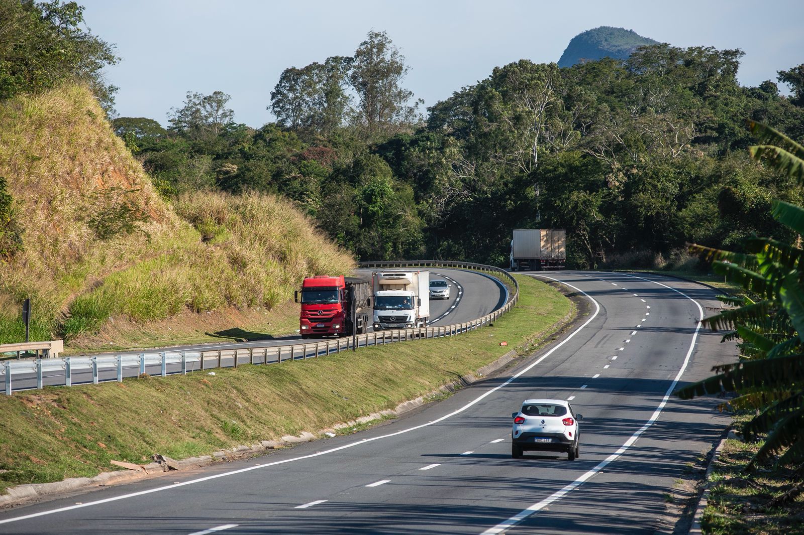 Deputados Fabrício Gandini e Gilson Daniel articulando investimentos e terceiras faixas para a BR-101 Norte em Brasília.