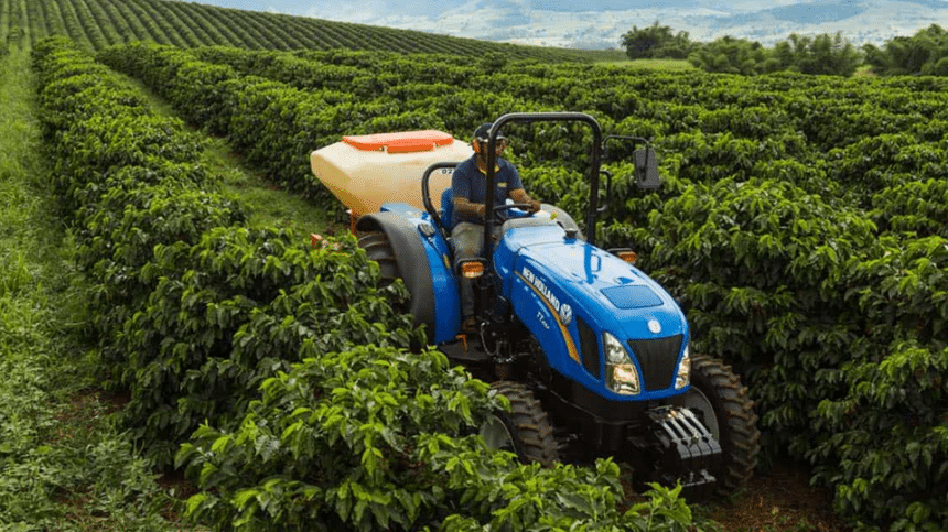 Agricultor familiar organiza documentação técnica e pessoal para solicitar o Crédito Rural no Espírito Santo em 2026.