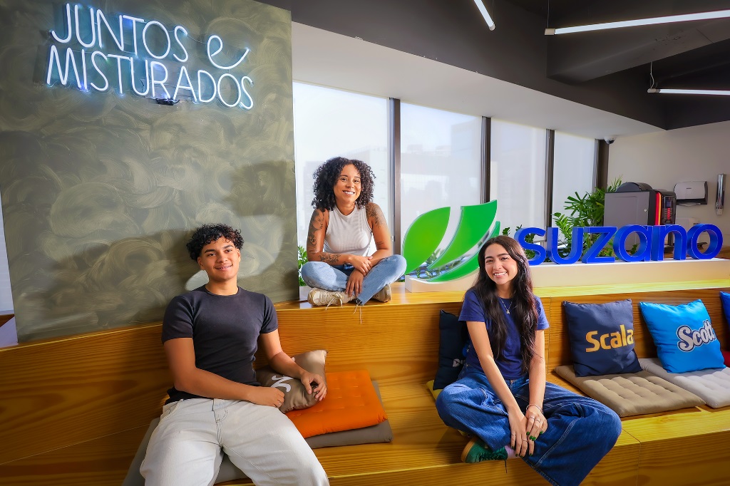 Estudantes em processo de seleção para o programa de estágio da empresa Suzano.