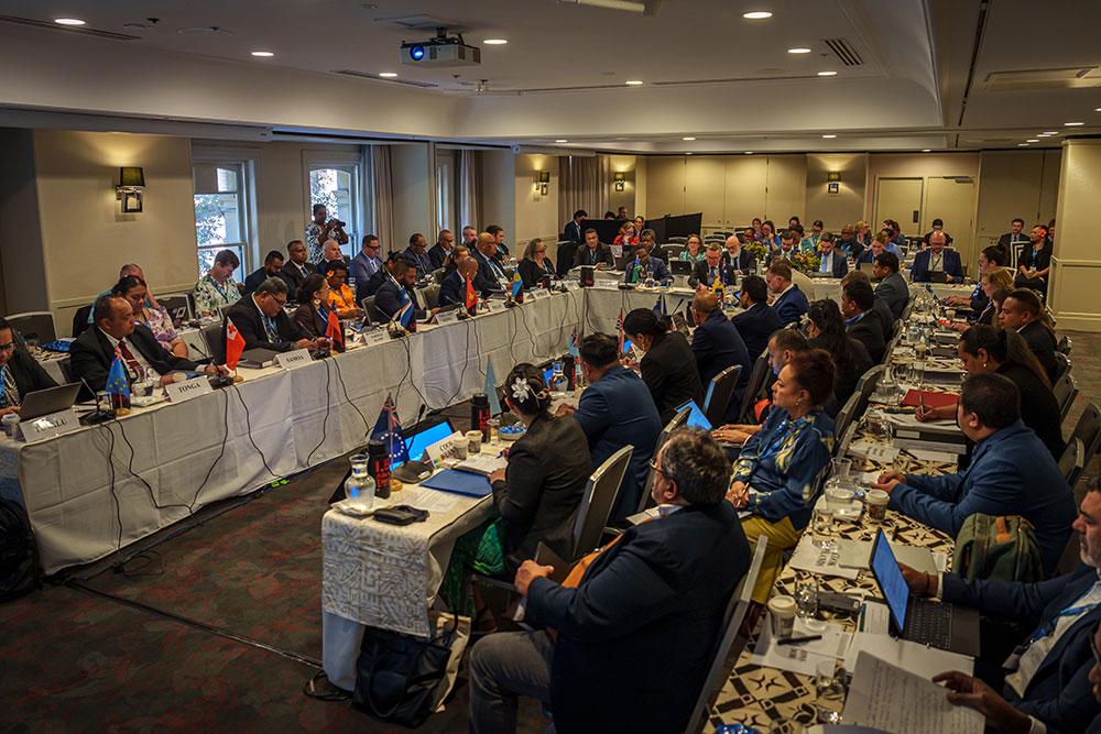 Cúpula da reunião internacional sobre mudança climática e integridade da informação rumo à COP31.
