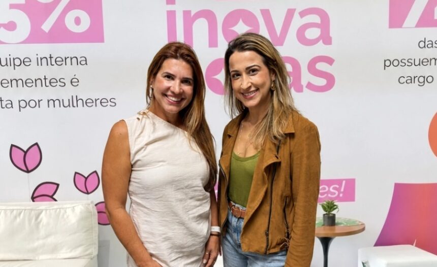 Grupo de empreendedoras participando de evento do programa Inovadoras da Secti em Itapemirim.