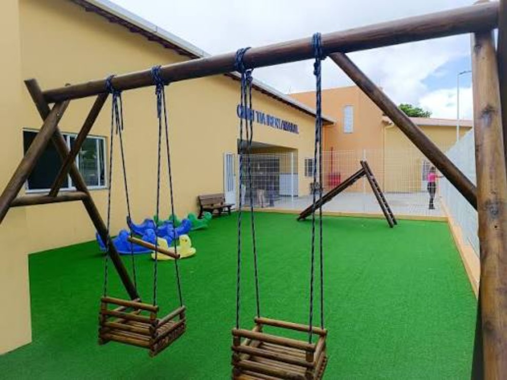 Pintura e reforma de quadra poliesportiva escolar em Anchieta Espírito Santo.