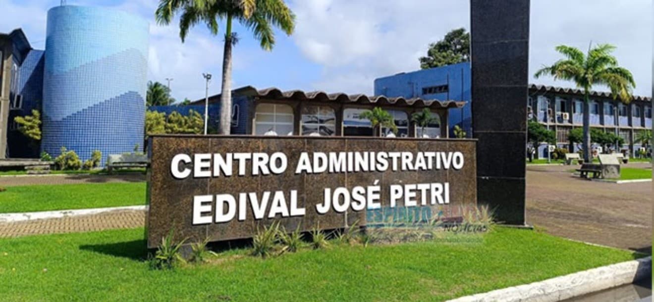 Sede da Prefeitura Municipal de Anchieta no Espírito Santo. fazendo recadastramento
