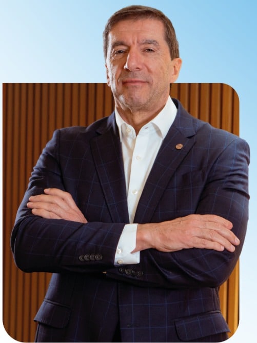 Presidente da FINDES Paulo Baraona durante apresentação sobre a gestão FINDES celebra dois anos no Espírito Santo.