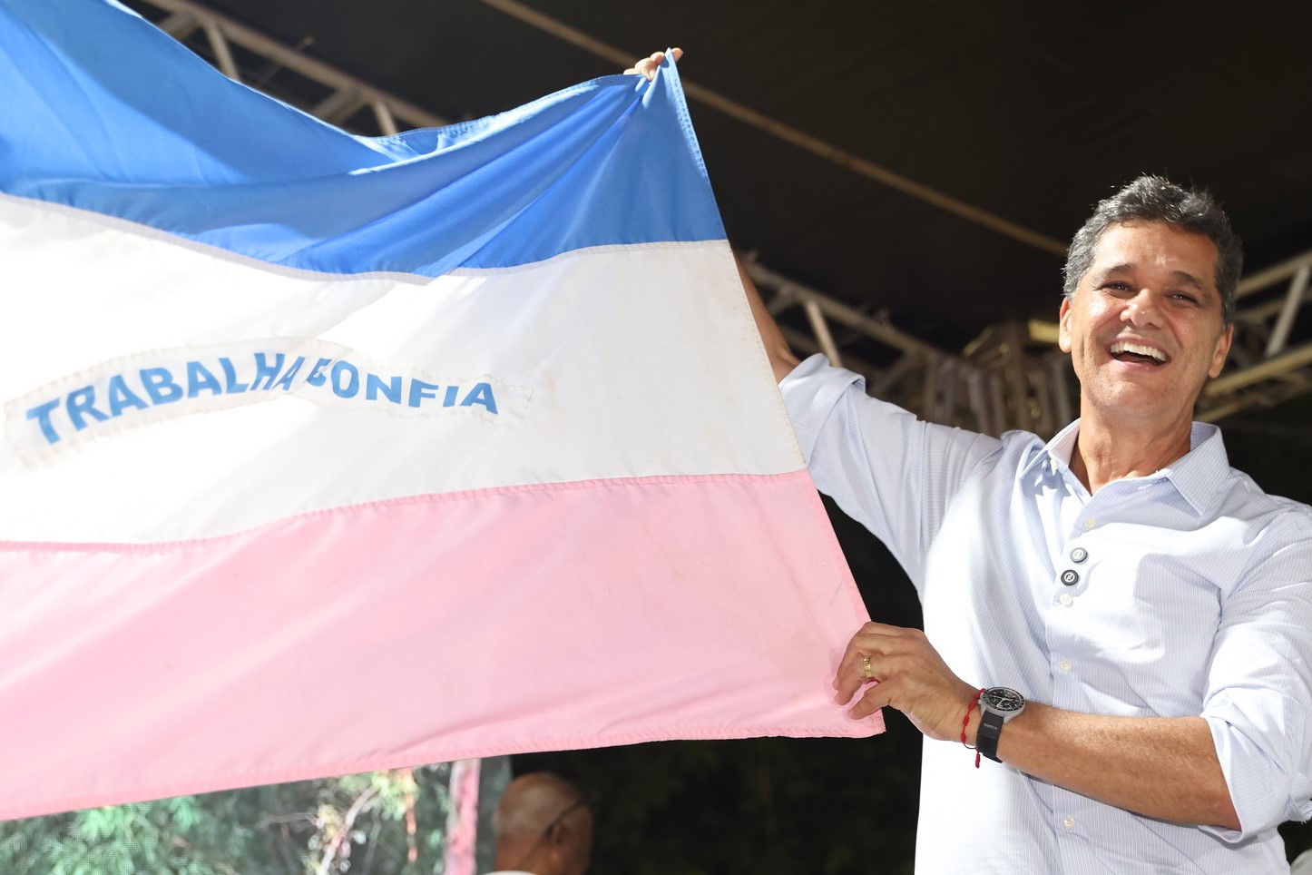 Sede do Governo do Estado celebrando a conquista da gestão fiscal no Espírito Santo em 2026.