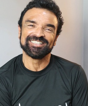 dirigida por Abel Santana, inicia gravações no ES com foco em streaming em 2027.