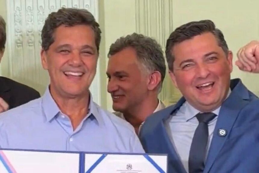 O candidato ao Senado Wellington Callegari durante sabatina televisiva no Espírito Santo.
