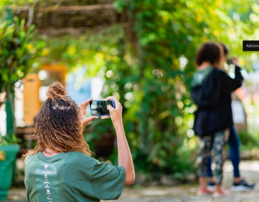 Cine.Ema em Vargem Alta com roda de conversa na Reserva Ambiental Águia Branca.