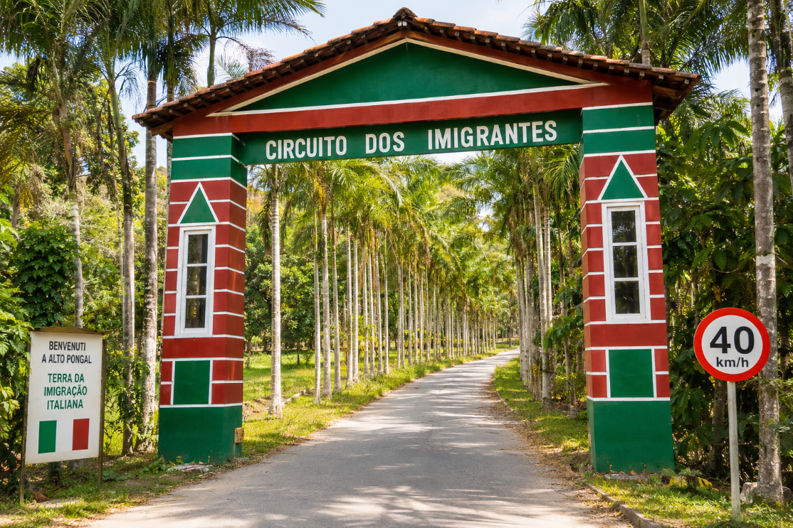 Dia da Imigração Italiana em Alto Pongal com grupo de dança folclórica.
