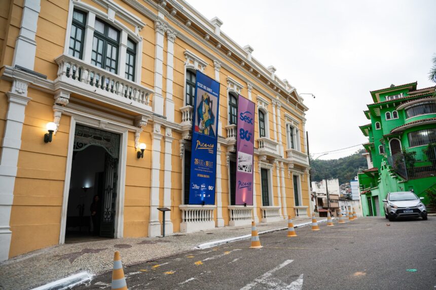 Fachada do Palácio Anchieta onde ocorre a exposição de Picasso em Vitória.