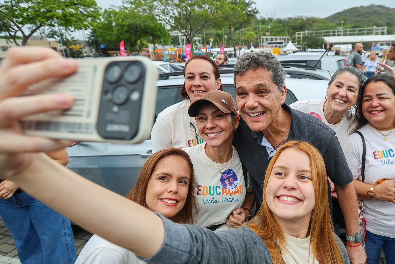 Pesquisa eleitoral no ES mostra liderança de Ricardo Ferraço ao Governo do Estado.