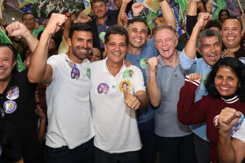 Ricardo Ferraço lidera pesquisa eleitoral para o governo do Espírito Santo.