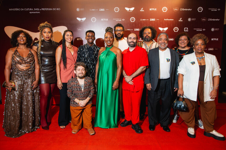 Miguelzinho do Cavaco, músico e ator, presente no Festival do Rio durante apresentação de filme.